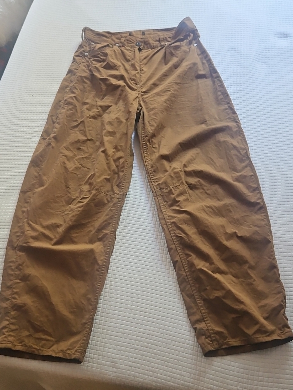 Theory Men's Chinos in Caramel Brown